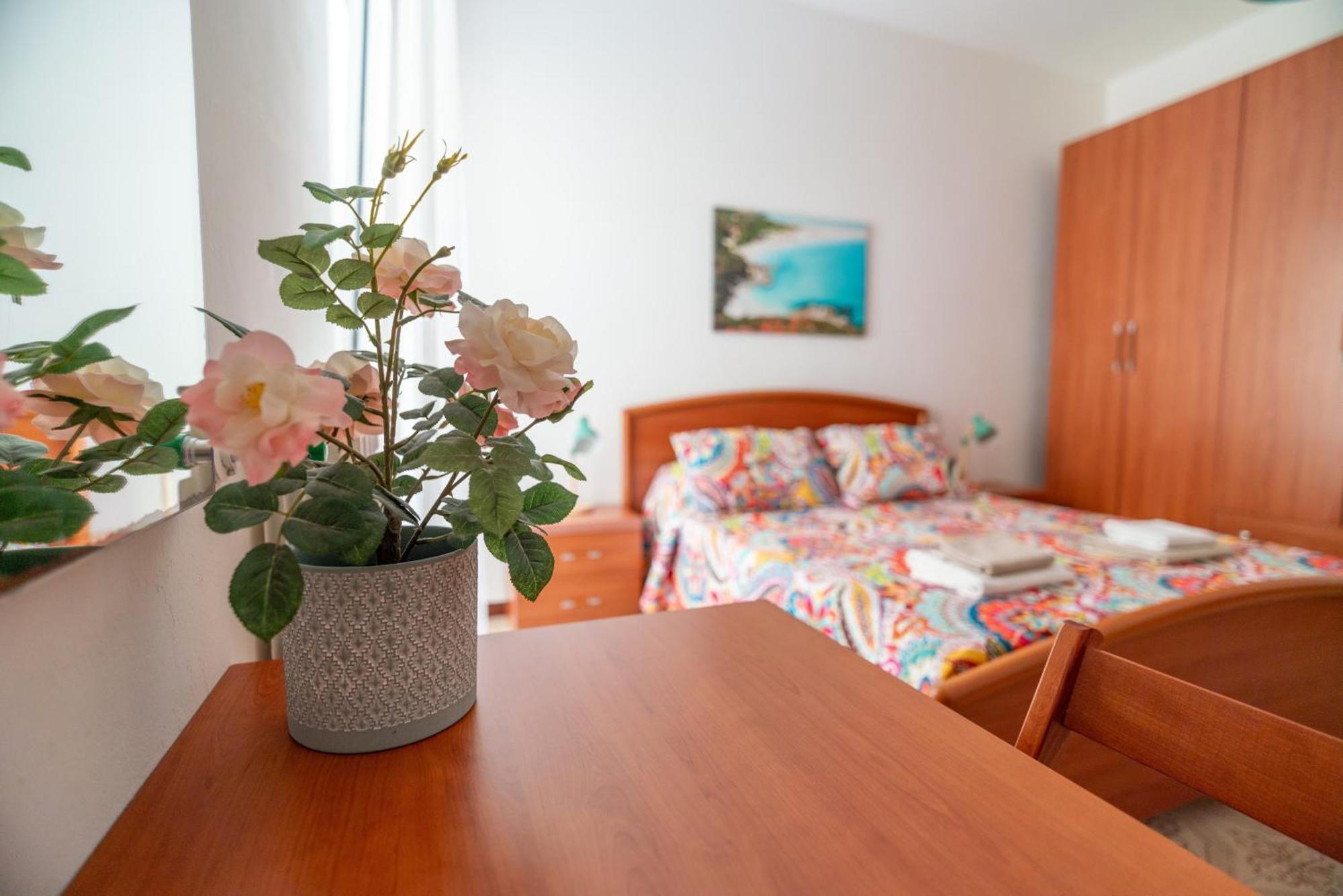 Casa Hana Алгеро Екстериор снимка